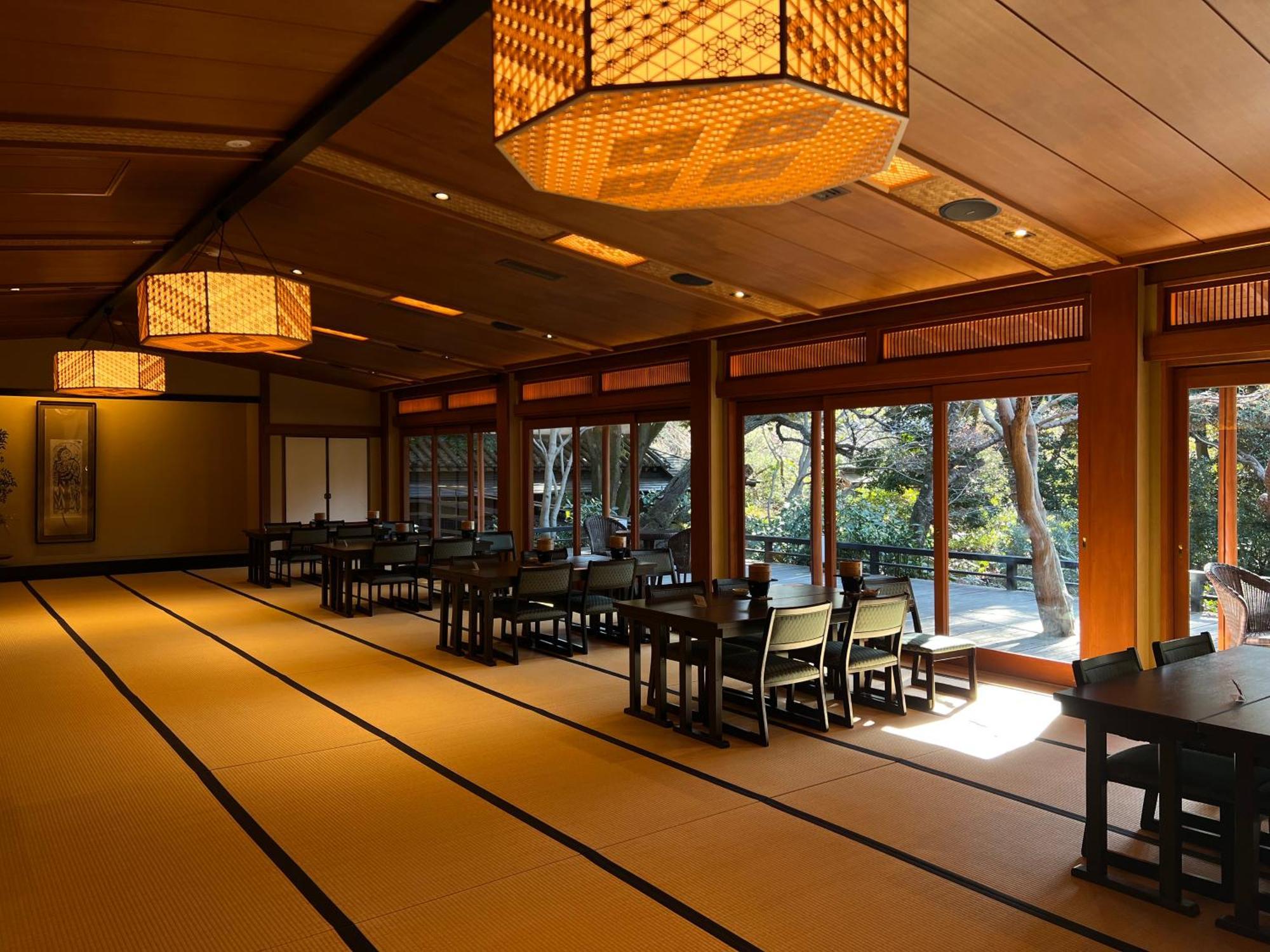 ホテル 陣屋 秦野市 エクステリア 写真
